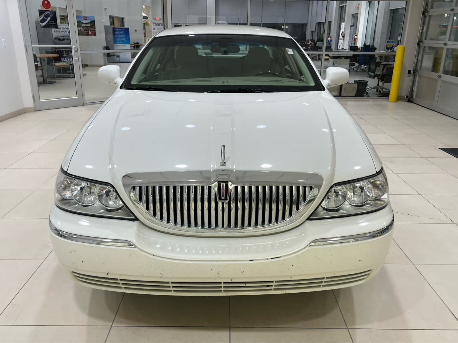 lincoln town car 2006 1LNHM82V66Y623482 image lincoln town car 2006 1LNHM82V66Y623482 image